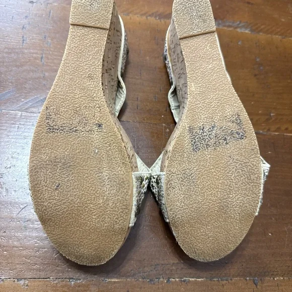 Corkys Women's Sandals with Rhinestone Embellishments - Cream and Gold size 7 - Picture 11 of 12